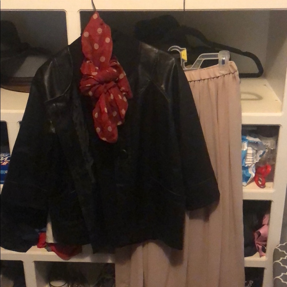 Total outfit  see pics